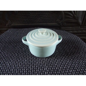Round Casseroles Light Green